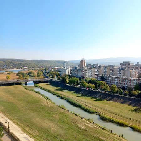 The Bliss Apartman Râmnicu Vâlcea Kültér fotó