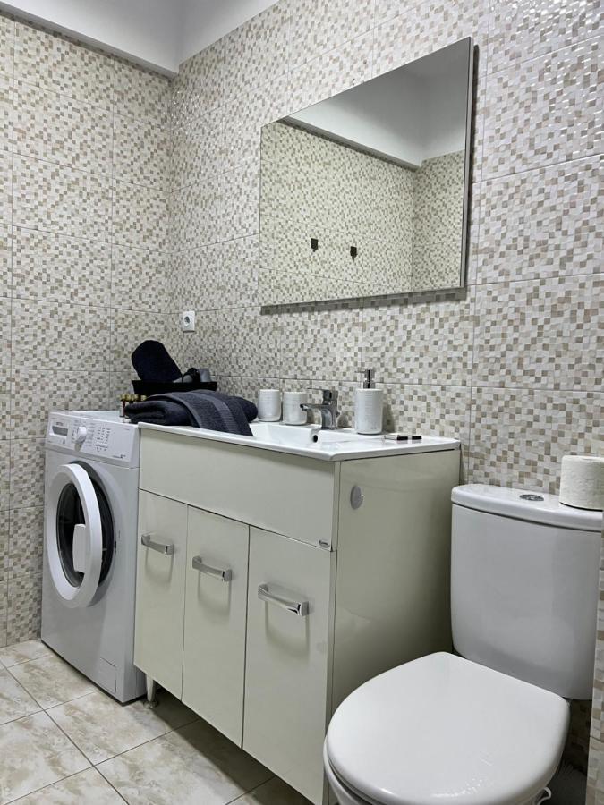 The Bliss Apartman Râmnicu Vâlcea Kültér fotó