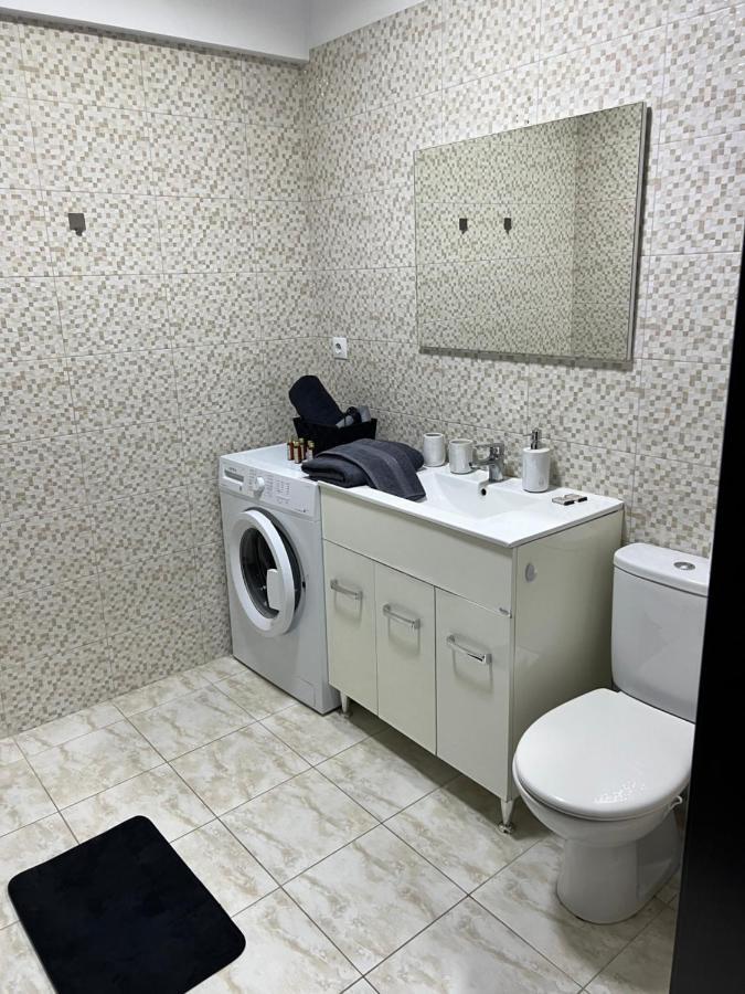 The Bliss Apartman Râmnicu Vâlcea Kültér fotó