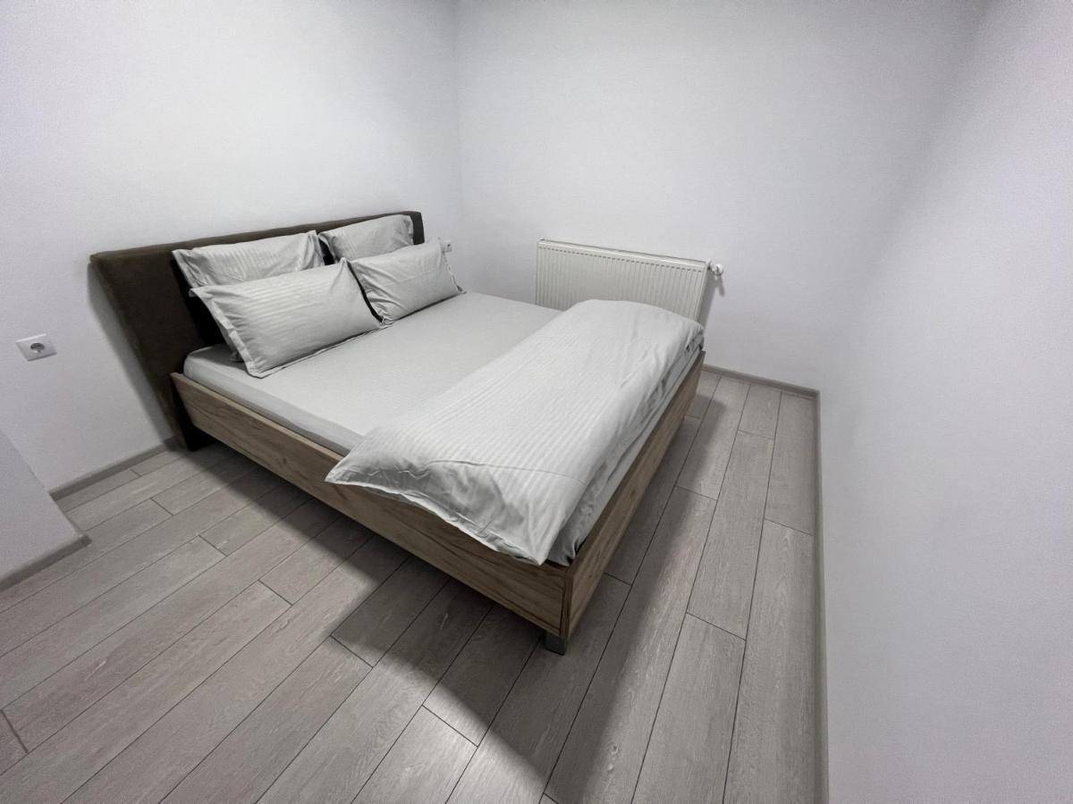 The Bliss Apartman Râmnicu Vâlcea Kültér fotó