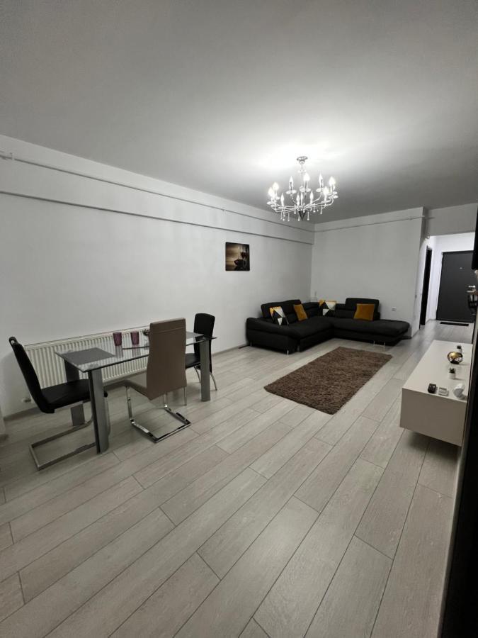 The Bliss Apartman Râmnicu Vâlcea Kültér fotó